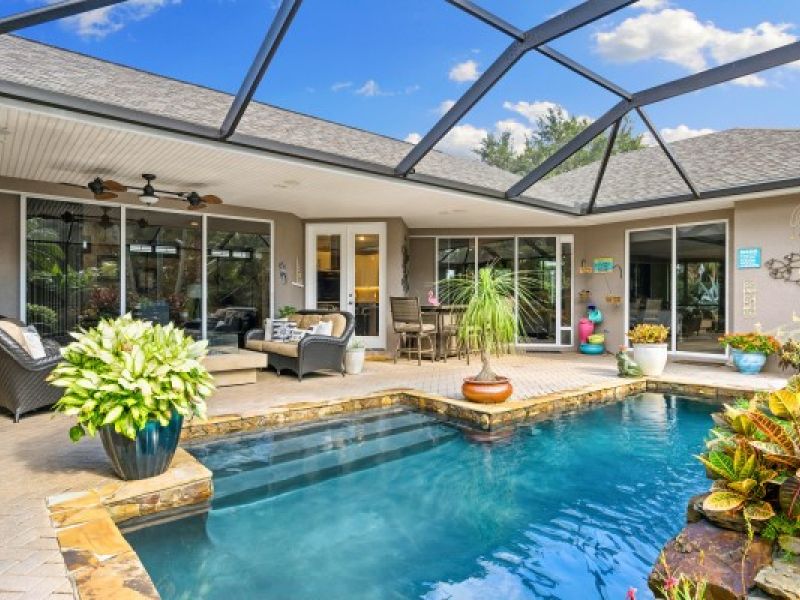 702 Hampton Woods Lane SW - SOLD