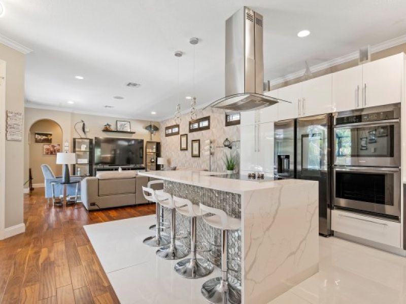 702 Hampton Woods Lane SW - SOLD