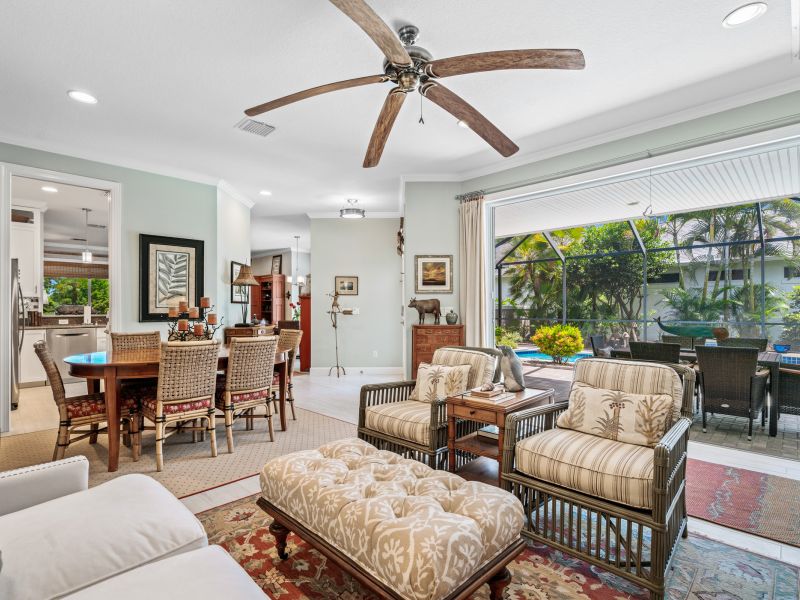 964 Carolina Circle - SOLD!