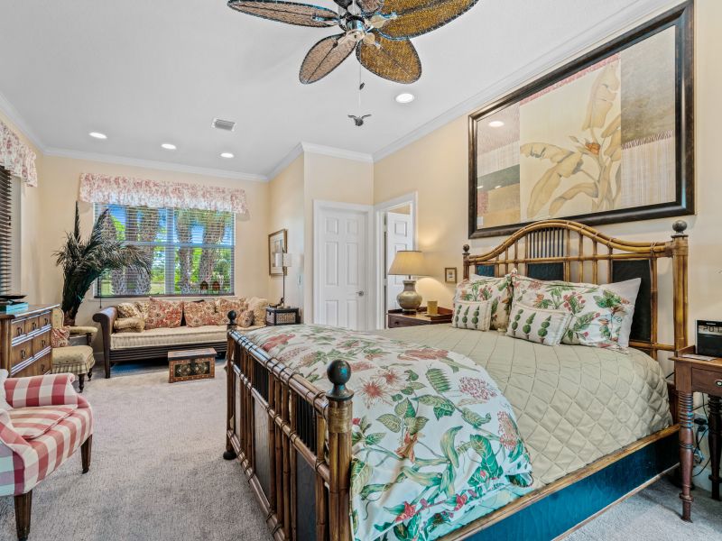 964 Carolina Circle - SOLD!